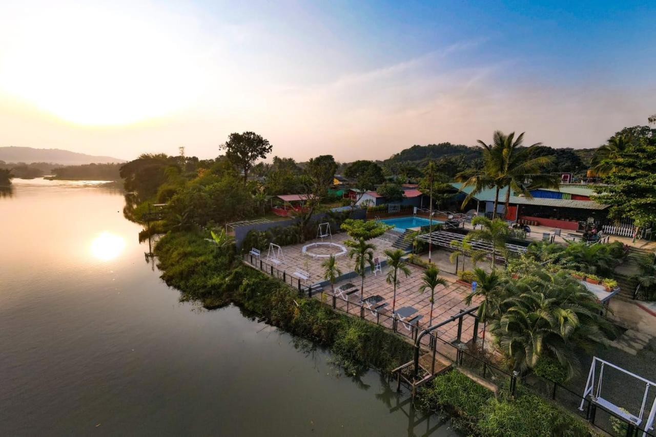 Dandeli Jungle Resort Экстерьер фото